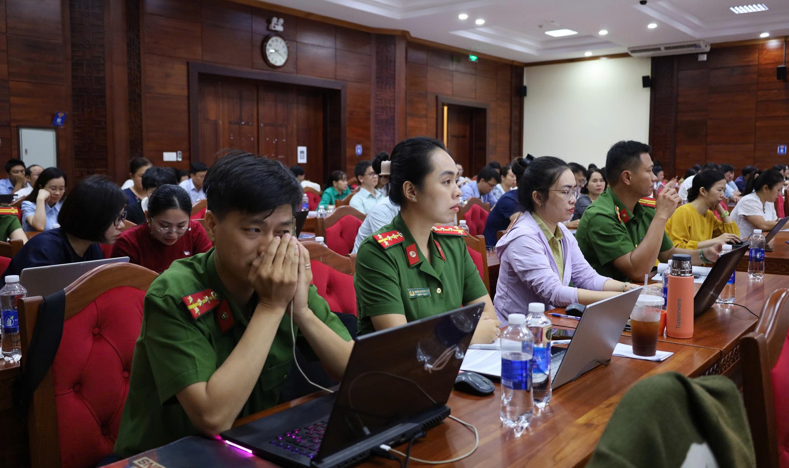 Thực hành.jpg
